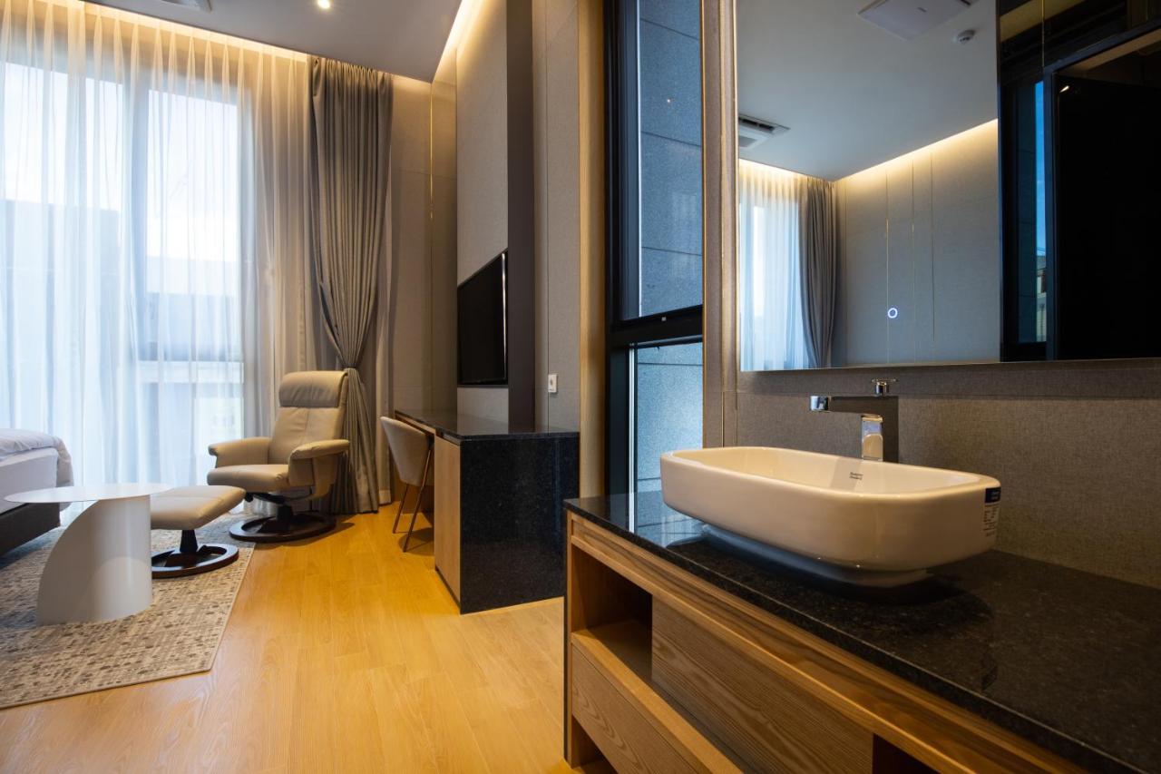 Jeonju Tourist Hotel Kkotsim Экстерьер фото
